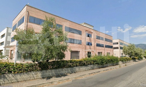 Foto Ufficio in Via Marco Polo snc, Rende Quattromiglia di 140 m²