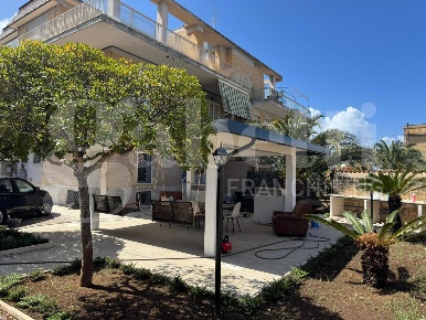 Foto Appartamento in Via Onda Marina 23, Anzio Lavinio Mare di 75 m²
