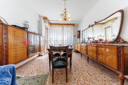 Foto Appartamento a Livorno Sorgenti di 93 m² con 4 locali in vendita
