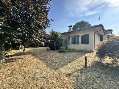 Foto Casa indipendente in Via ROMA 1, Sossano Centro di 225 m² con 4 locali