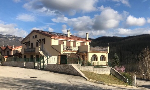 Foto Appartamento in Via Parco Tereselle snc, Ateleta di 130 m² in vendita