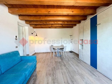 Foto Appartamento in Via FENILON 95, Verona Santa Lucia - Golosine di 60 m²