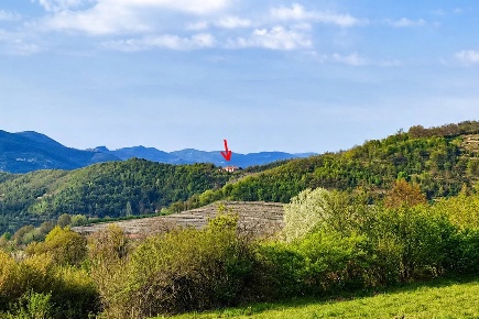 Foto Rustico a Cortemilia con 5 locali in vendita