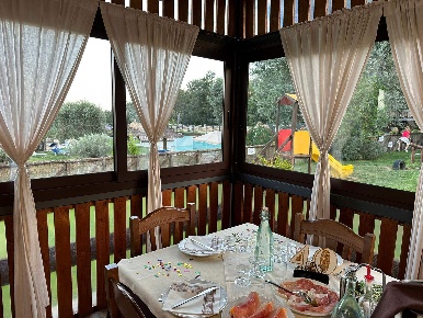 Foto Ristorante in Via Tiberina km 30, Nazzano di 130 m² con 4 locali