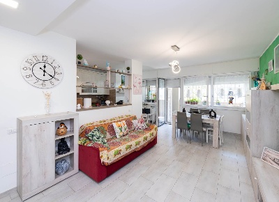 Foto Appartamento in via Alessandrini  2, Pioltello Centro di 96 m²
