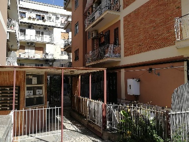 Foto Appartamento in VIA DEI CASALI DEL DRAGO, Roma di 63 m² con 2 locali