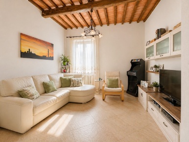 Foto Appartamento a Siena Costalpino - Costafabbri di 125 m² con 5 locali