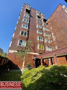 Foto Appartamento in Via Stefini, Milano Maggiolina di 90 m² con 3 locali