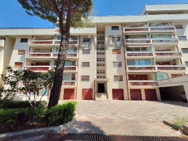 Foto Appartamento in viale italia 37, Matera Centro di 150 m² con 2 locali