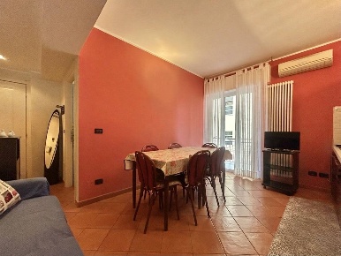 Foto Appartamento in Via Como, Pietra Ligure di 62 m² con 3 locali