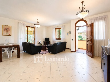 Foto Villa a schiera in via delle acacie, Viareggio Terminetto - Migliarina