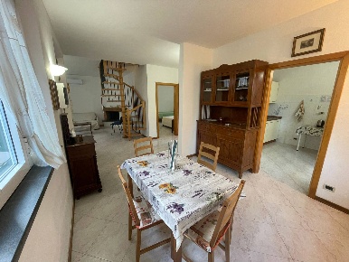 Foto Casa indipendente in via nevilio casarosa 20, Cascina Centro di 135 m²