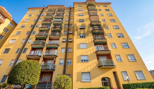 Foto Appartamento in F. BARACCA 9, Muggiò Centro di 73 m² con 3 locali