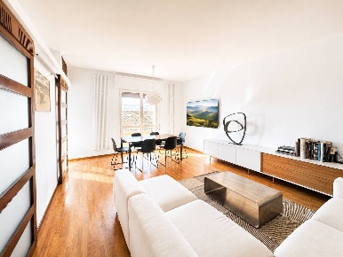 Foto Appartamento a Mantova Centro di 115 m² con 3 locali in vendita