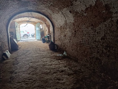 Foto Magazzino in Via di Carraia 93, Peccioli di 70 m² con 1 locali