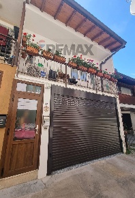 Foto Case semi ndipendenti in via Della Chiesa 17, Luino Centro di 76 m²