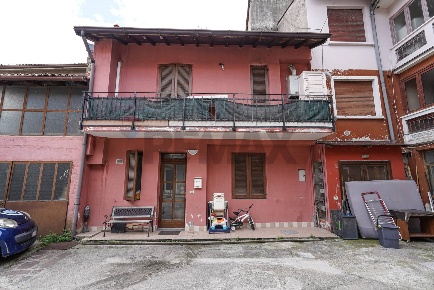 Foto Case semi ndipendenti in vicolo Passera 3, Brembate Centro di 60 m²