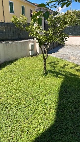 Foto Case semi ndipendenti in Via Rigazzo 1, Sarzana di 108 m² con 6 locali