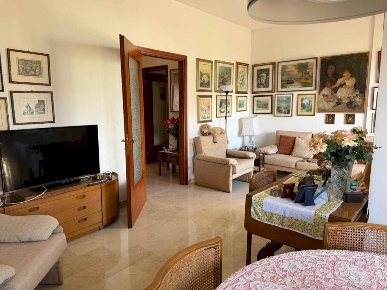 Foto Appartamento in Via Fratelli di Dio 34, Sesto San Giovanni di 100 m²