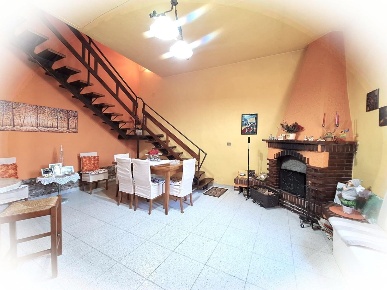 Foto Casa indipendente a San Giuliano Terme Arena Metato di 90 m²