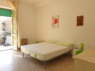 Foto Appartamento in via delle Repubbliche Marinare 17, Catanzaro di 100 m²