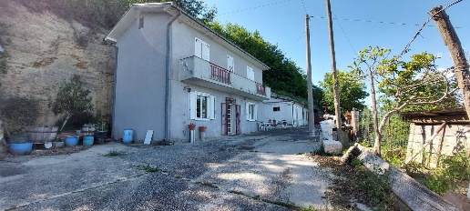 Foto Casa indipendente in contrada sterda, Ariano Irpino di 85 m²