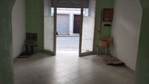 Foto Negozio in Via Umberto I 131, Castel di Sangro Centro di 99 m²