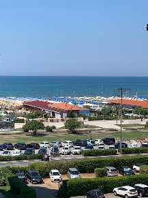 Foto Appartamento a Viareggio Città Giardino di 120 m² con 5 locali