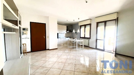 Foto Attico a Empoli Masini - XX Settembre di 80 m² con 4 locali in vendita