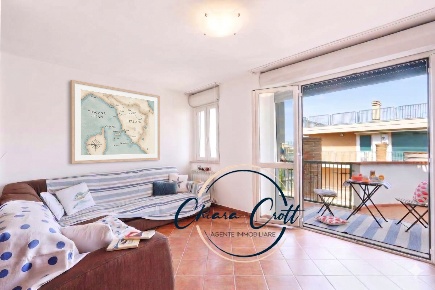 Foto Attico a San Vincenzo Centro di 101 m² con 5 locali in vendita