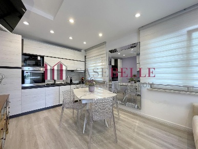 Foto Case indipendenti a Camaiore Capezzano Pianore di 75 m² con 3 locali