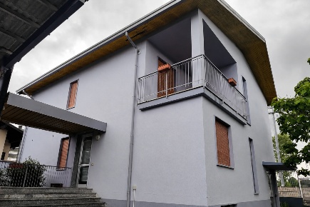 Foto Capannone industriale a Busto Arsizio Santissimi Apostoli di 995 m²