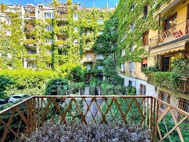 Foto Appartamento in Via Letizia 10, Milano Solari con 4 locali in affitto