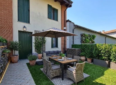 Foto Villa a schiera in Via Don Giorgio Gelmini 1, Villanova del Sillaro