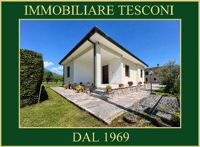 Foto Casa indipendente in VIA FORNACIONE 100, Pietrasanta di 92 m²