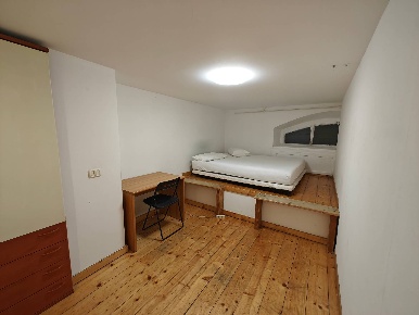 Foto Appartamento in Via Clusone 2, Milano Montenero di 60 m² con 3 locali