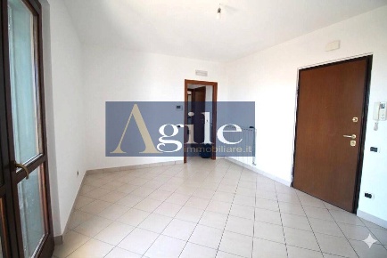 Foto Appartamento in via roma, Alba Adriatica di 81 m² con 4 locali