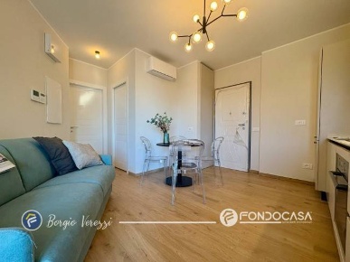 Foto Appartamento in Viale Europa, Pietra Ligure Centro di 45 m² in vendita