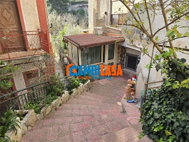 Foto Appartamento a Palermo Inserra di 80 m² con 3 locali in vendita