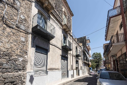 Foto Appartamento in via palestra  26B, Aci Catena Centro di 177 m²
