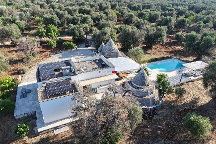 Foto Villa unifamiliare in Contrada Serri, Carovigno di 190 m² con 4 locali
