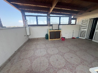 Foto Appartamento a Macerata Campania Centro di 75 m² con 3 locali