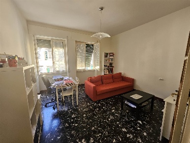 Foto Appartamento in VIA CARLO PISACANE, Firenze di 80 m² con 3 locali