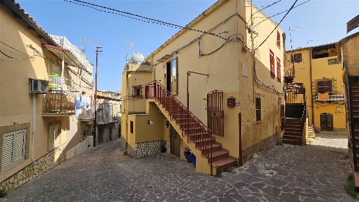 Foto Casa indipendente in Via Palillo, Agrigento Centro Storico di 170 m²