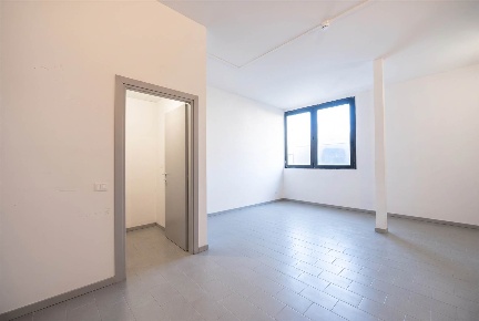 Foto Ufficio a Prato Zarini - Valentini di 47 m² con 1 locali in affitto
