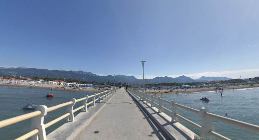 Foto Appartamento in Via della Barbiera, Forte dei Marmi Caranna di 115 m²