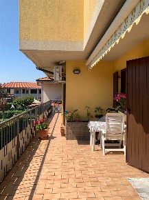 Foto Appartamento in VIA ALCIDE DE GASPERI 3, Trezzano Rosa di 108 m²