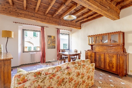 Foto Appartamento in Via del Campuccio 41, Firenze San Frediano di 80 m²