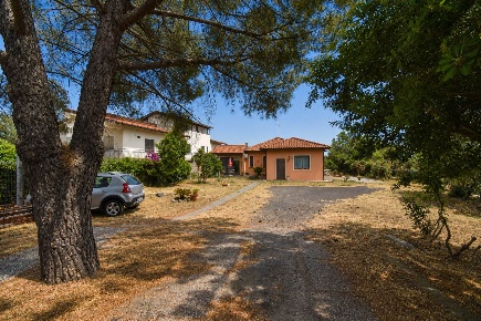 Foto Villa unifamiliare in via delle ginestre  61, Pedara Centro di 140 m²