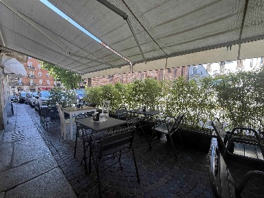 Foto Attività commerciale in Via carrobbio 4/6, Vigevano Centro di 90 m²